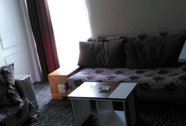 Zeus Apart - Görsel 17