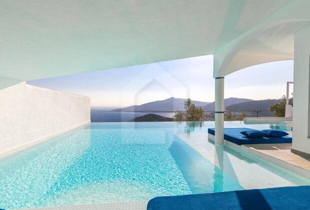 Kalkan'da Deniz Manzaralı Villa - Görsel 25