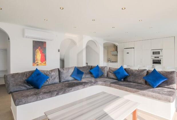 Kalkan'da Deniz Manzaralı Villa - Görsel 22