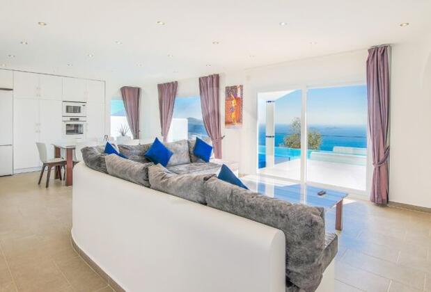 Kalkan'da Deniz Manzaralı Villa - Görsel 20