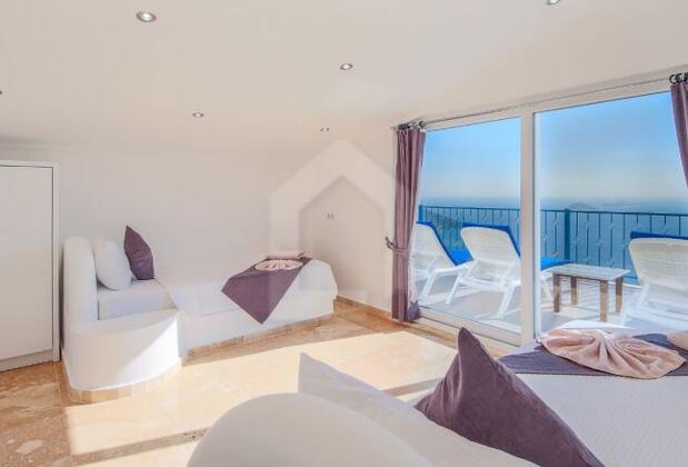 Kalkan'da Deniz Manzaralı Villa - Görsel 26
