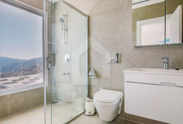 Kalkan'da Deniz Manzaralı Villa - Görsel 28