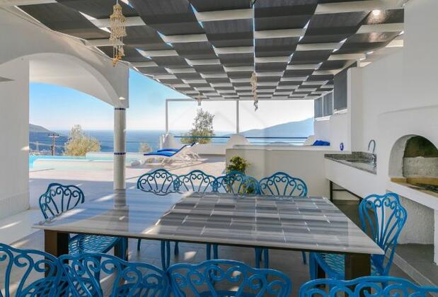Kalkan'da Deniz Manzaralı Villa - Görsel 29