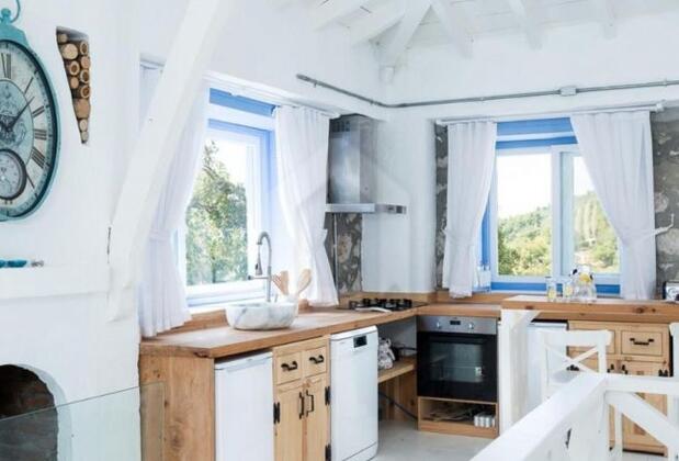 Kalkan'da Ege Mimarili Villa - Görsel 8