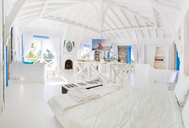 Kalkan'da Ege Mimarili Villa - Görsel 32