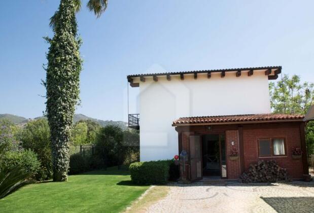 Yalıkavak'ta Bahçe İçinde Villa - Görsel 30