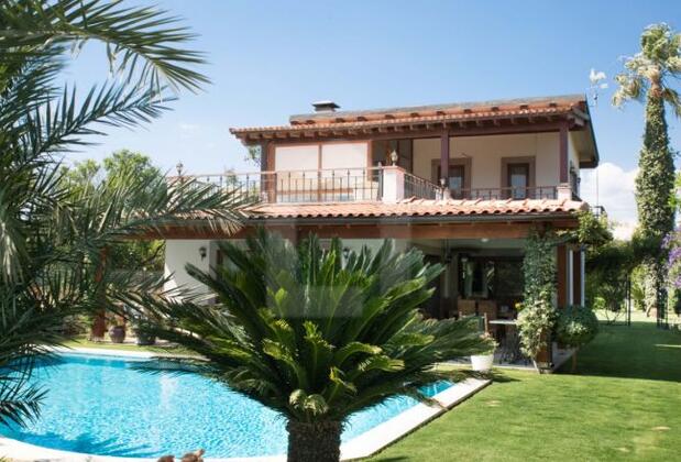 Yalıkavak'ta Bahçe İçinde Villa - Görsel 22