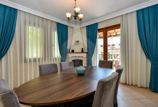 Ölüdeniz'de Plaja Yakın Lüks Villa - Görsel 27