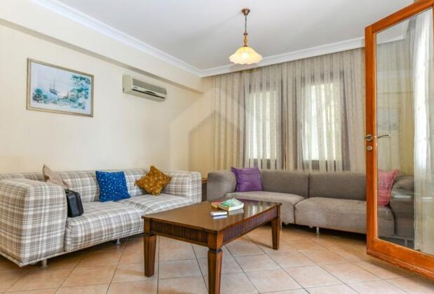 Ölüdeniz'de Plaja Yakın Lüks Villa - Görsel 17