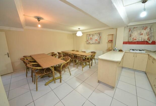 Kadıköy Bayan Hostel - Görsel 11