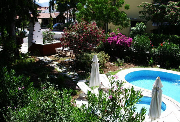 Cerit Hotel (Yetişkin Oteli +18) - Görsel 14