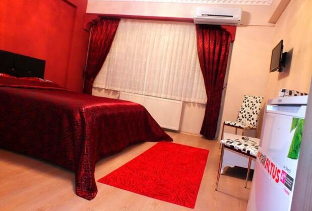 Red Deluxe Suites - Görsel 6