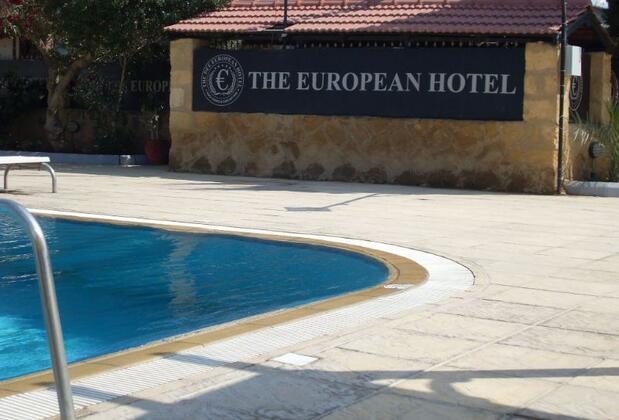 The Dee European Hotel - Görsel 11