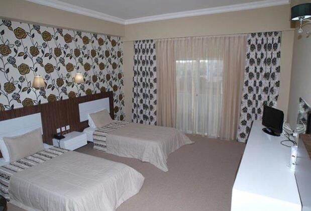 The Dee European Hotel - Görsel 3