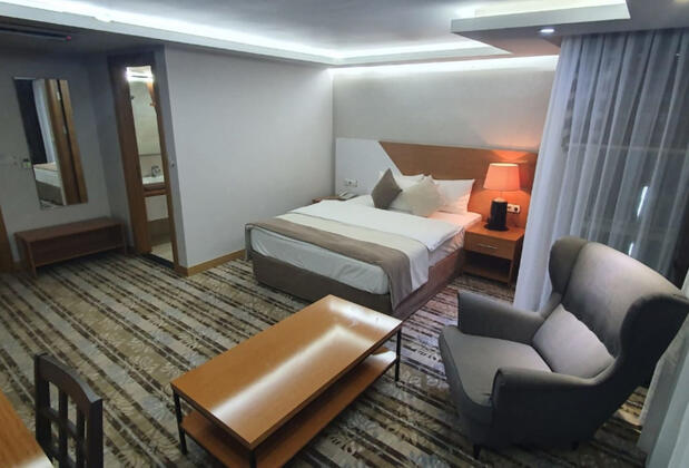 Bulvar Hotel İzmir - Görsel 9