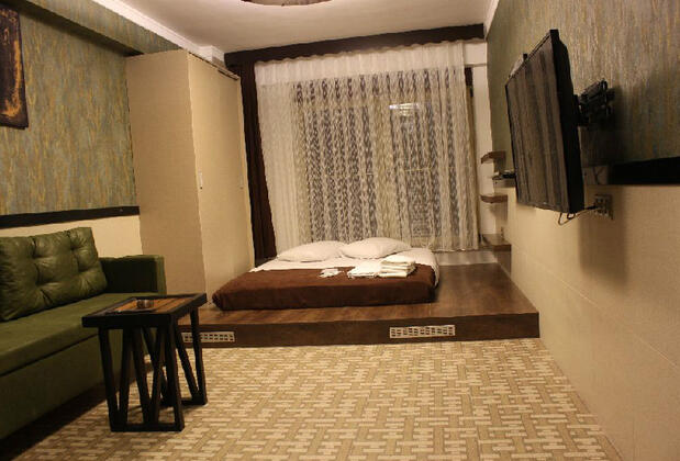 Salute Suite - Görsel 9