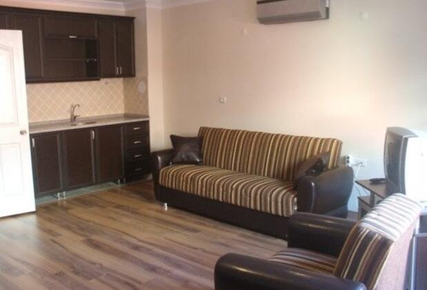 Elia Apart - Görsel 4