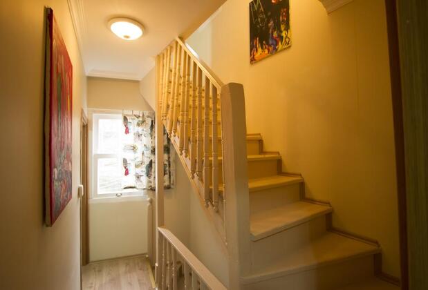 İstanbul Erasmus House - Görsel 20