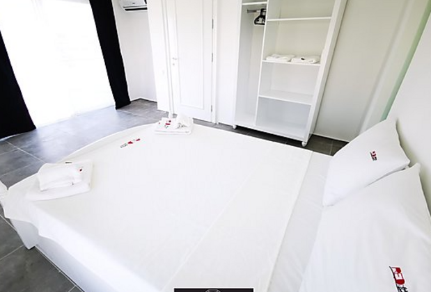 Red Holiday Rentals - Görsel 37