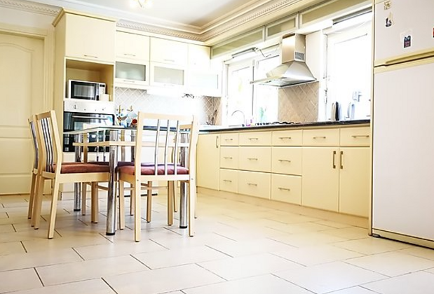 Red Holiday Rentals - Görsel 5