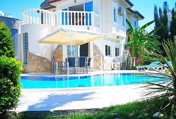 Red Holiday Rentals - Görsel 7