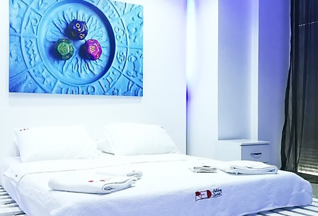 Red Holiday Rentals - Görsel 44