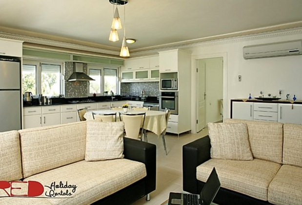 Red Holiday Rentals - Görsel 22