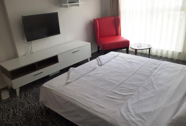 Pink House - Görsel 7