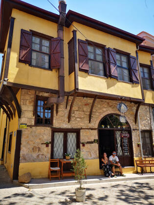 Ayvalık Sarı Gelin Konukevi - Görsel 18