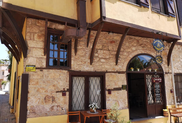 Ayvalık Sarı Gelin Konukevi - Görsel 23