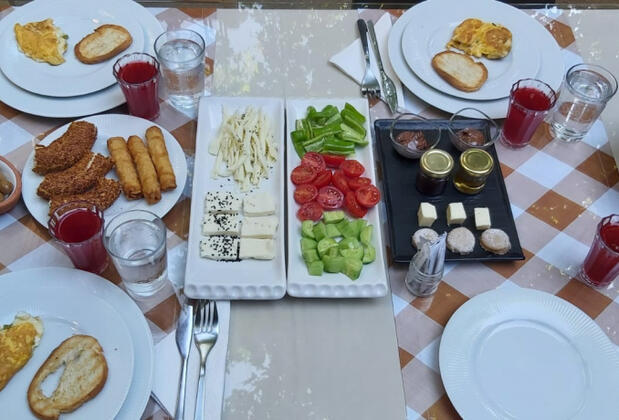 Ayvalık Sarı Gelin Konukevi - Görsel 17