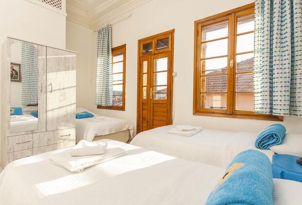 Boutique Ayvalık Pansiyon - Görsel 18
