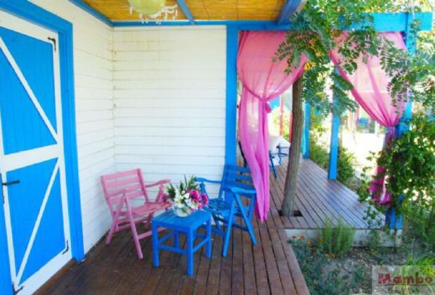 Mambo Beach Bungalow - Görsel 4