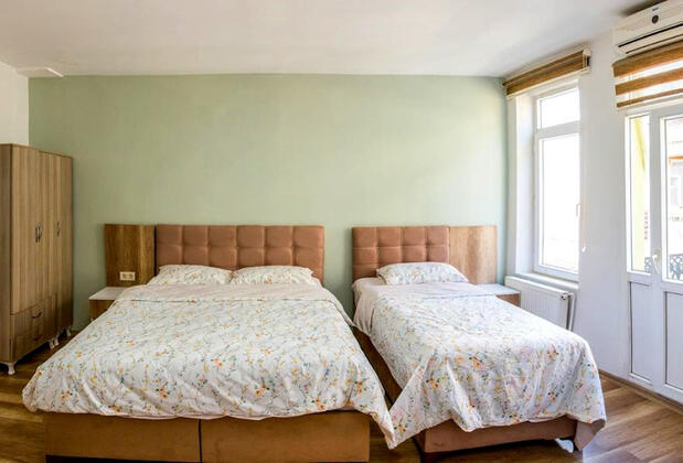 Lifespan Apart - Görsel 11