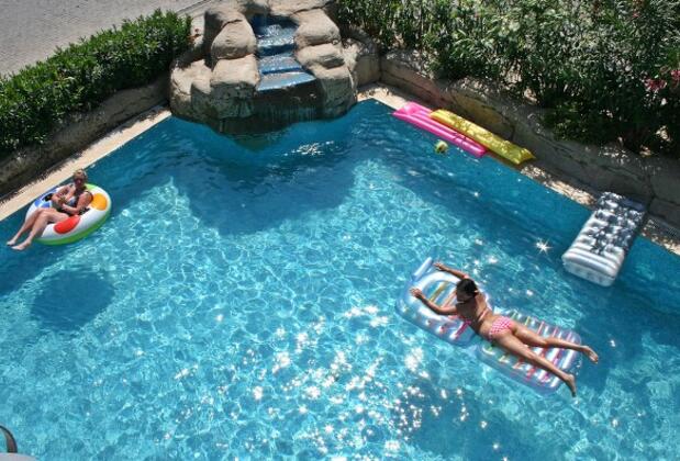 Club Dante - Görsel 25