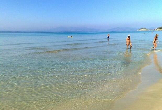 Golden Apartment - Görsel 3