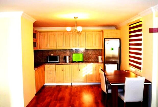 Royal Heights Apartments - Görsel 11