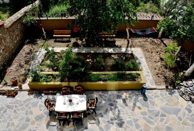 Adalı Hostel Pansiyon - Görsel 33