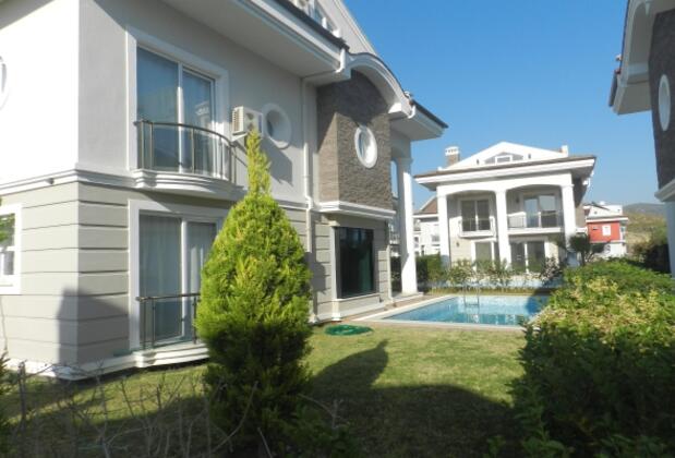 New Age Beach Breeze Villas - Görsel 9