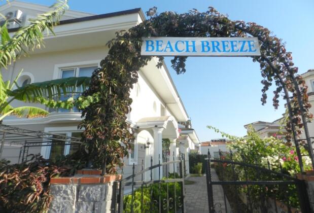 New Age Beach Breeze Villas - Görsel 18