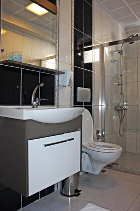 Geroge's Boutique Hotel - Görsel 13