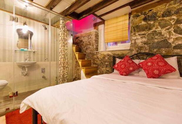 Aretias Antique House - Görsel 7