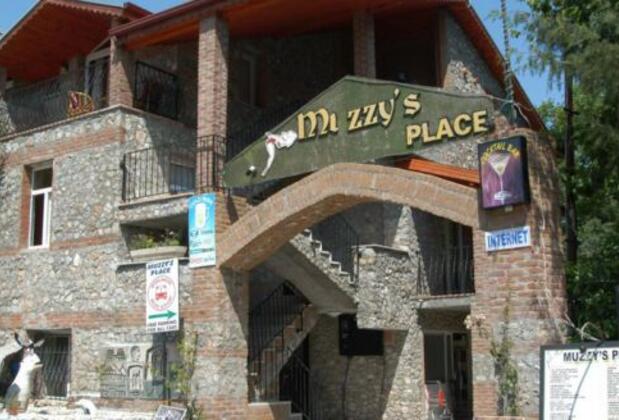 Muzzys Place Hotel - Görsel 9