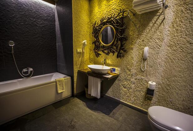 Queen's Cave Cappadocia - Görsel 21