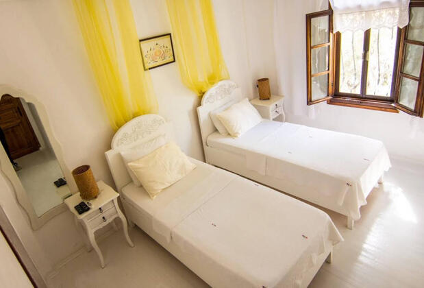 Aisem By Hire Butik Otel Çeşme - Görsel 9