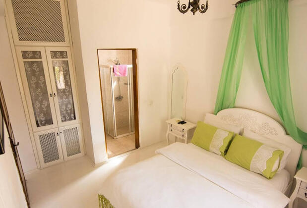 Aisem By Hire Butik Otel Çeşme - Görsel 17