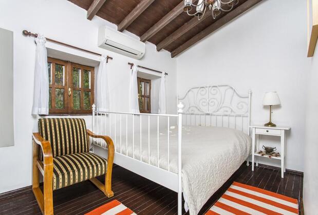 Serin Alaçatı Cafe & Butik Otel - Görsel 34