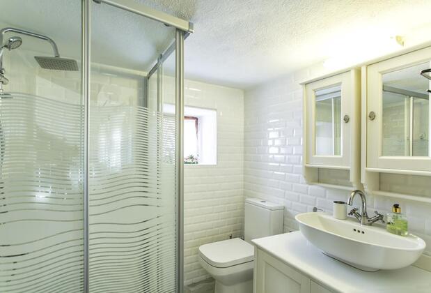 Serin Alaçatı Cafe & Butik Otel - Görsel 13