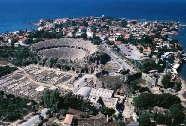 Mediterranean Garden Hotel - Görsel 9