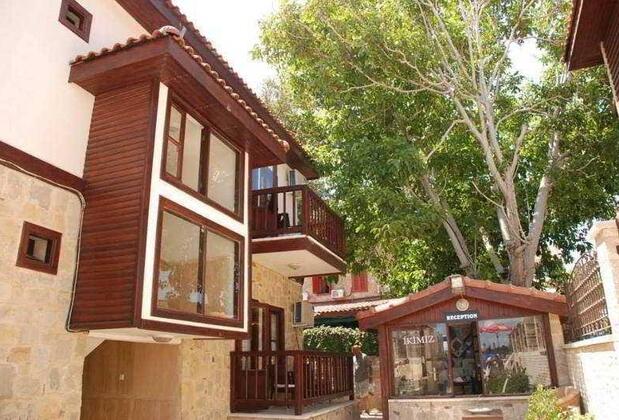 İkimiz Apart - Görsel 6